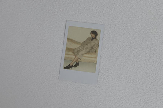 Paper 01 Polaroid 04 Photo Mockup
