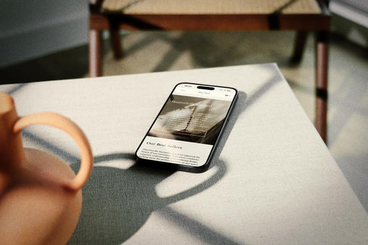 Do Sol iPhone 02 Photo Mockup