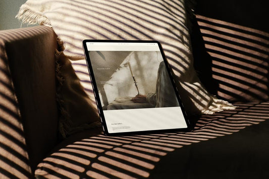 Do Sol iPad 03 Photo Mockup