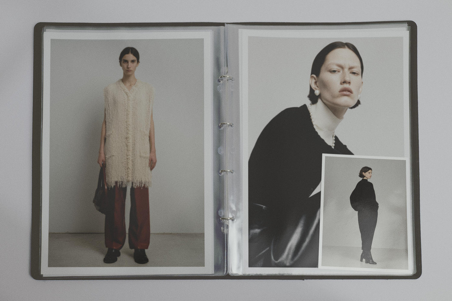 Paper 01 Ring Binder 01 Photo Mockup